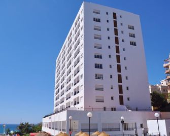 First Flatotel International - בנאלמדנה - בניין