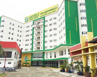 Go Hotels Lanang - Davao - Davao City - Building