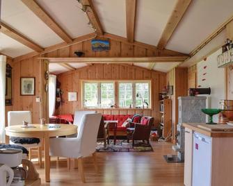Three-Bedroom Holiday Home In Heidal - Vågåmo - Comedor