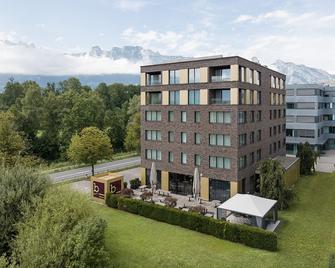 b_smart hotel - Bendern - Будівля