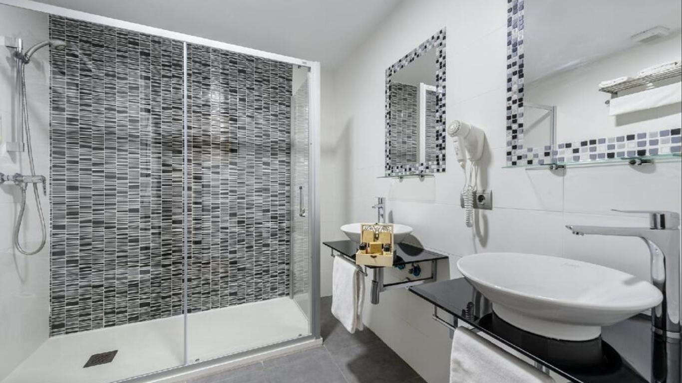 Hotel Vibra Lei Ibiza - Adults only