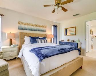 Family-Friendly Spring Hill Vacation Home with Lanai - Spring Hill - Ložnice