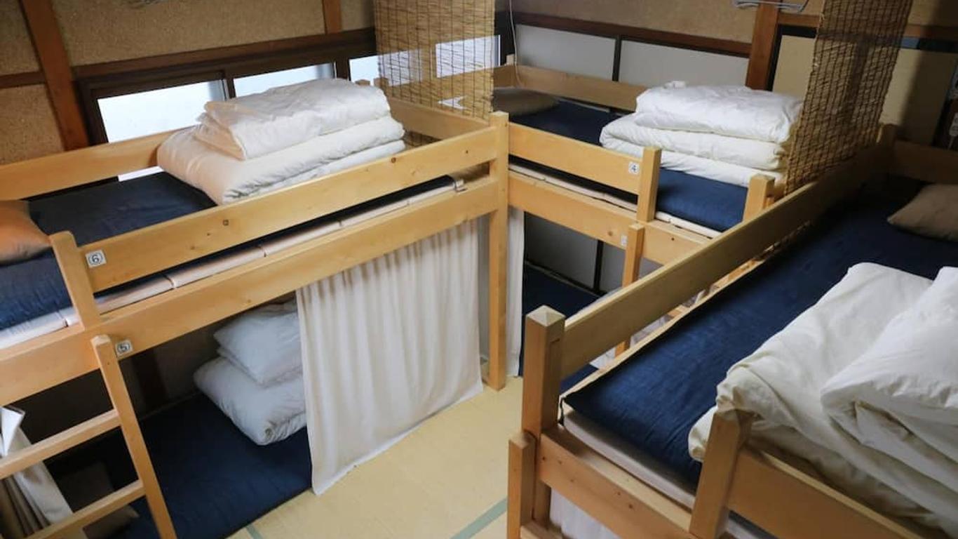 جست هاوس تومارو