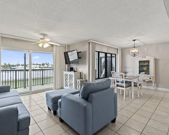Relax & Chill Beachside Condo - Daytona Beach Shores - Sala de estar