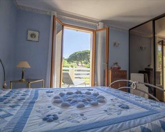 Large Spacious House In Fréjus - Fréjus - Ložnice