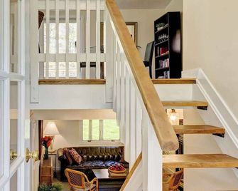 Cottage in the woods - Salisbury - Stairs