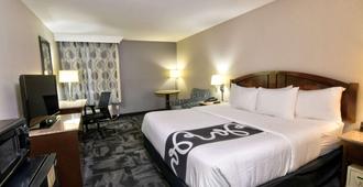 La Quinta Inn & Suites by Wyndham Springfield South - Springfield - Habitación