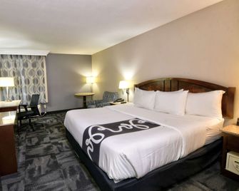 La Quinta Inn & Suites by Wyndham Springfield South - Springfield - Sovrum