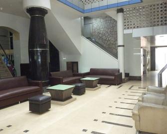 Hotel Stars - Mumbai - Lobby