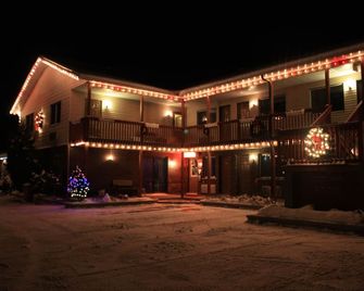 Motel Le Radisson de Val-David - Val-David - Budova