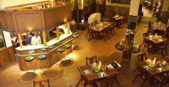 Airport View Hotel - Entebbe - Restaurante