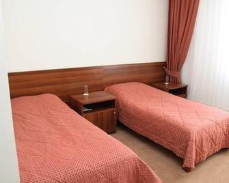 Urartu Ekskurs Hotel - Tyumen - Bedroom