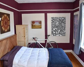 Cozy One-Bedroom down the block from Prospect Park! - Brooklyn