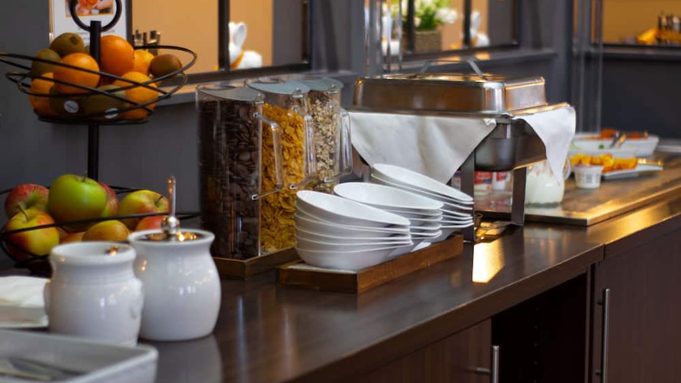 Orange Hotel und Apartments