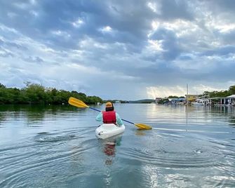 Turtle Bay Inn - Lajas