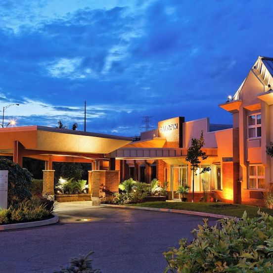 Hotel Sepia image 1