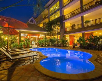 清邁鴉片公寓式飯店 - 清邁 - 游泳池