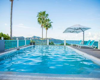 Quill Gardens Boutique Hotel - Oranjestad - Pool