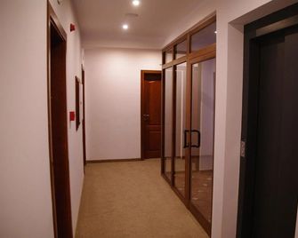 Hotel Aristokrat - Obsor - Flur