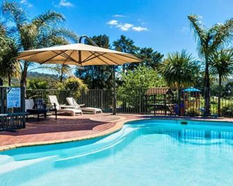 Hume Country Motor Inn - Albury - Piscina