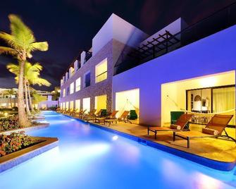 TRS Cap Cana - Punta Cana - Piscina