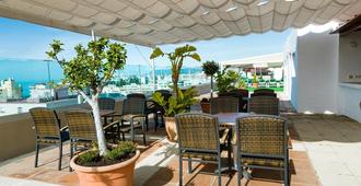 Hotel Monarque El Rodeo - Marbella - Hàng hiên