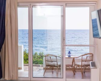 Elea Mare - Μονεμβασιά - Κρεβατοκάμαρα