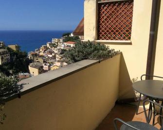 Hotel Villa Argentina - Riomaggiore - Balcony