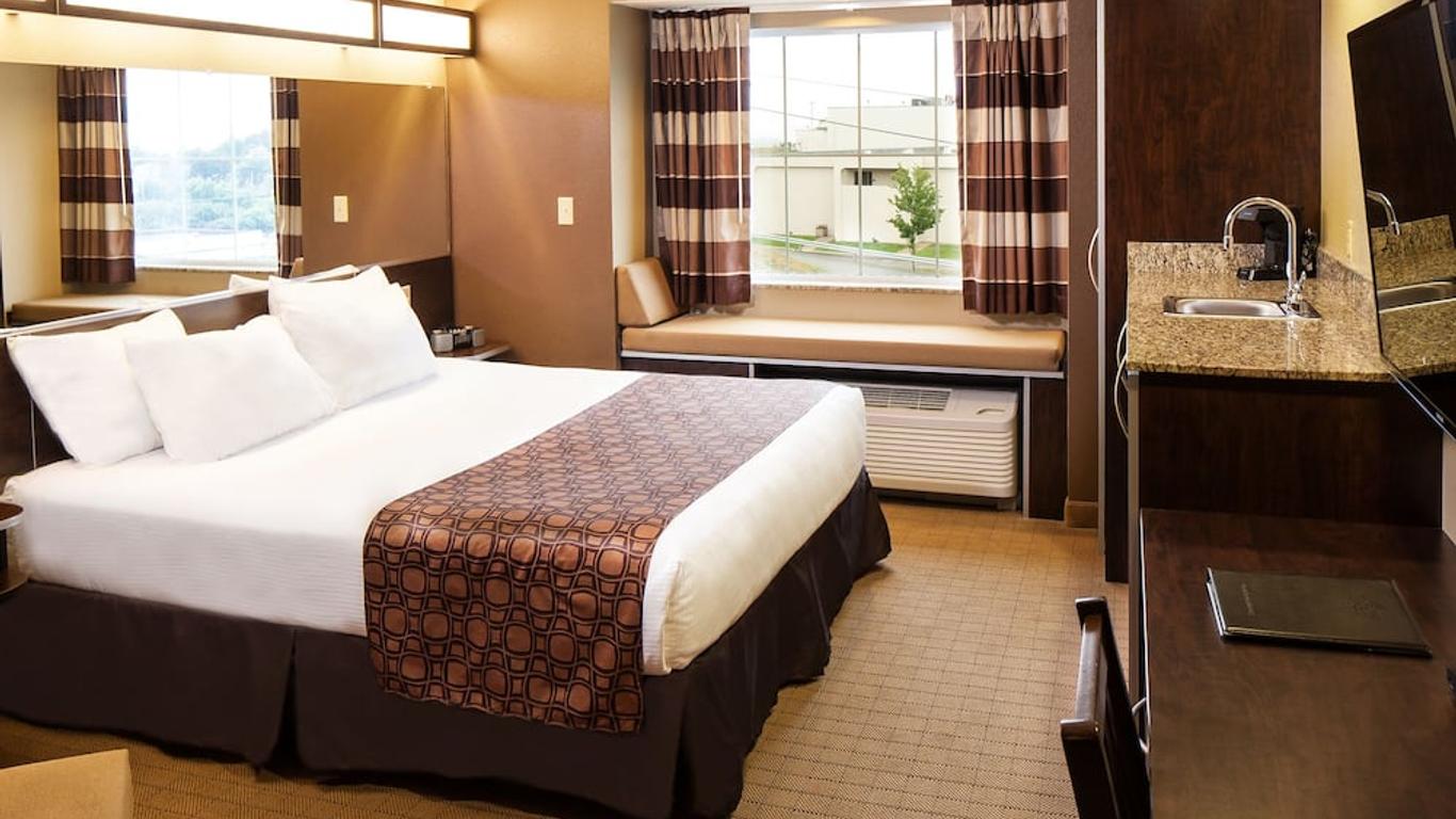 Microtel Inn & Suites by Wyndham St Clairsville/Wheeling