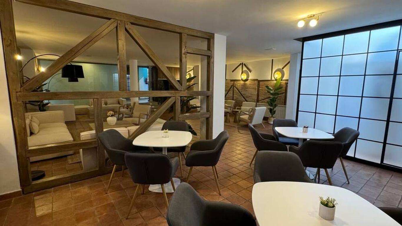 Hospedium Hotel La Fuente