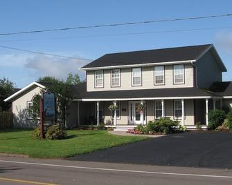 Driftwood Heights Bed & Breakfast - Summerside - Gebouw