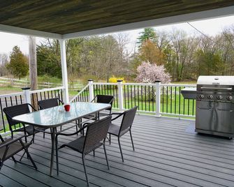 Catskill Mountains, Saugerties, Woodstock, Hits, Kingston, 50 Plus Acres - ساوجرتيس - شرفة