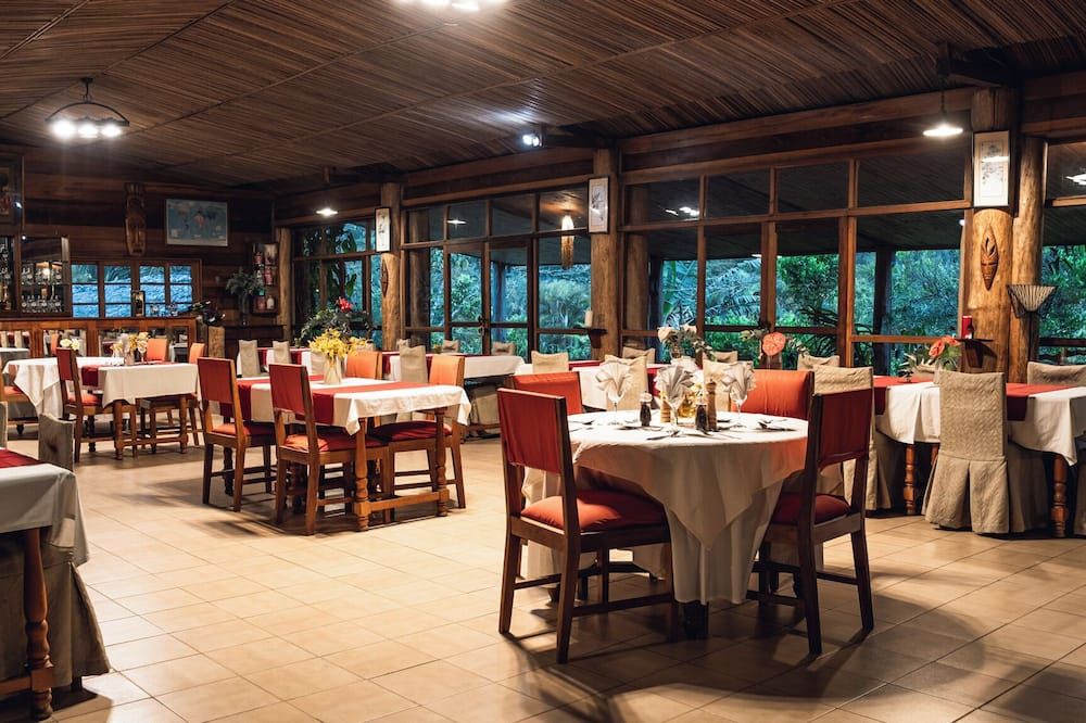 Eulophiella - Andasibe - Restaurante