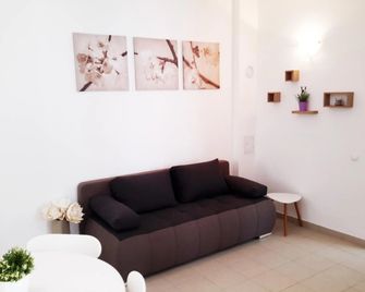 Albert Home - Karlovac - Living room