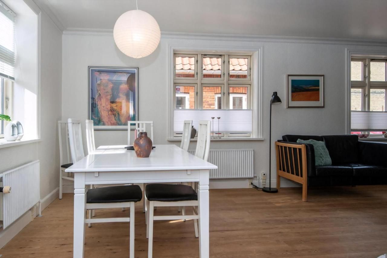 Cozy Central Located Townhouse In Nakskov – Nakskov