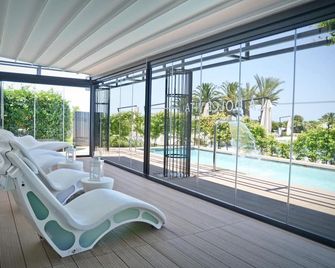 Grand Hotel Masseria Santa Lucia - אוסטוני - בריכה