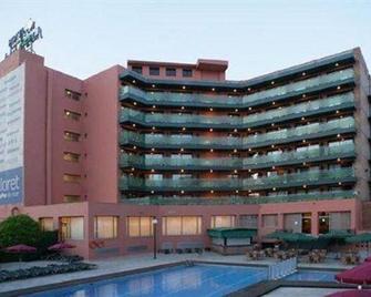 Fenals Garden - Lloret de Mar - Building