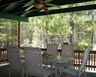 Trinity River Rental House, Free Wireless Internet and Flat screen TV!! - Lewiston - Patio