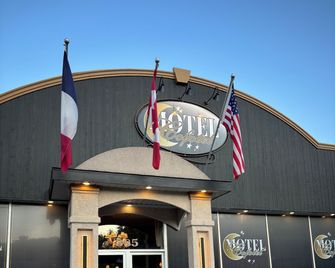 Motel Cofotel - Saint-Siméon - Gebouw
