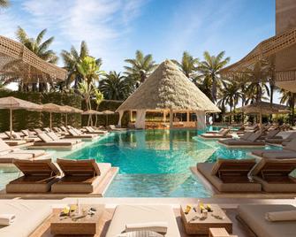 Almare, a Luxury Collection Adult All-Inclusive Resort, Isla Mujeres - Isla Mujeres - Pileta