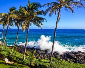 Poipu Shores - Koloa - Beach
