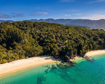 Jacuzzi Suite - Ocean Views & Beach - Kaiteriteri - Playa
