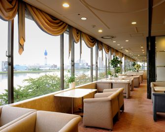 Hotel Okura Niigata - Niigata - Lounge