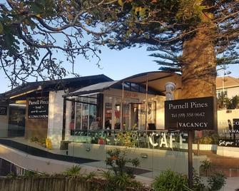 Parnell Pines Hotel - Auckland - Building