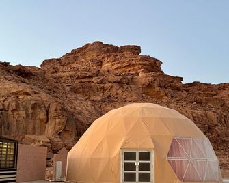 Jabal Rum Camp - Wadi Rum