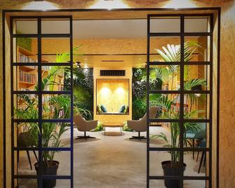 Mb Hostels Premium Eco - Nerja - Lobby