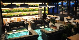 Hotel Aitana - Irun - Lounge