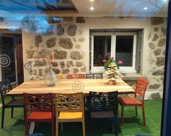 Cottage house in hamlet in the countryside in AUvergne - Yssingeaux - Patio