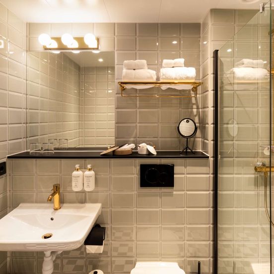 Best Western Plus Aby Hotel image 1