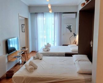 Stylish apartment in Acropolis - Atenas - Habitación